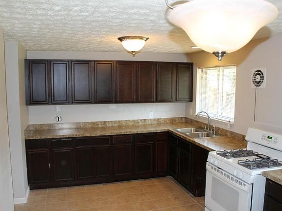 3rd image of 1530 Haft Dr
