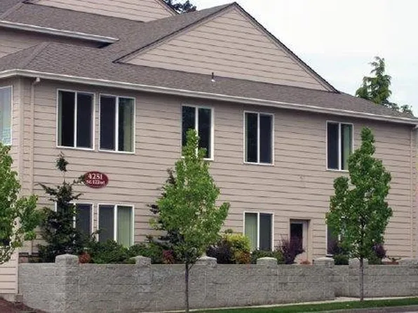 Evergreen Place Apartments, 4251 SE 122nd Ave #D1996c2ad, Portland, OR 97236