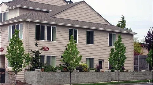Evergreen Place Apartments Photo 1