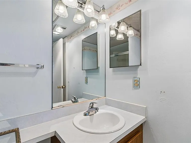 6960 20th Ave N #501 — Photo 35