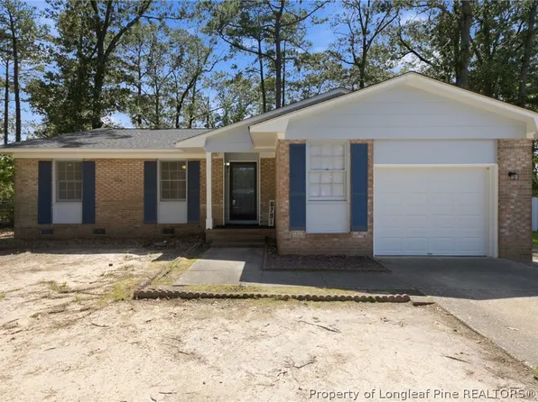 6791 Seaford Dr, Fayetteville, NC 28314