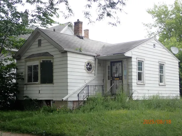 2922 North 6th STREET, Milwaukee, WI 53212