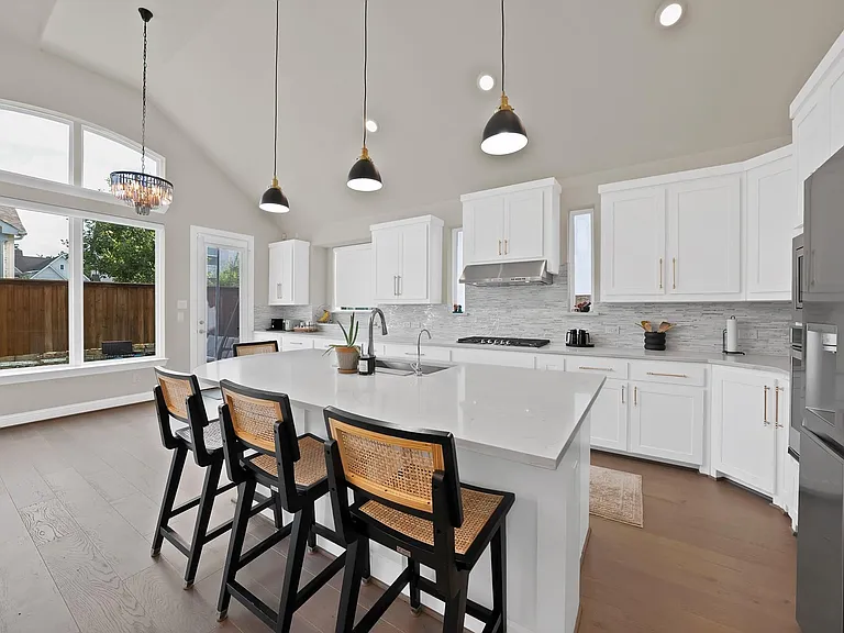 1616 Colonnade Ct — Photo 12