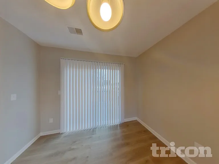 10 Torchwood Ct — Photo 5