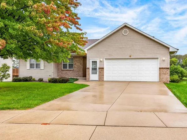 985 Springs Rd, Fond Du Lac, WI 54935