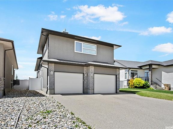 2nd image of 3821 GOLDFINCH WAY