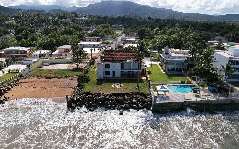 1st image of Playa Fortuna Bo Fortuna 1 St #10