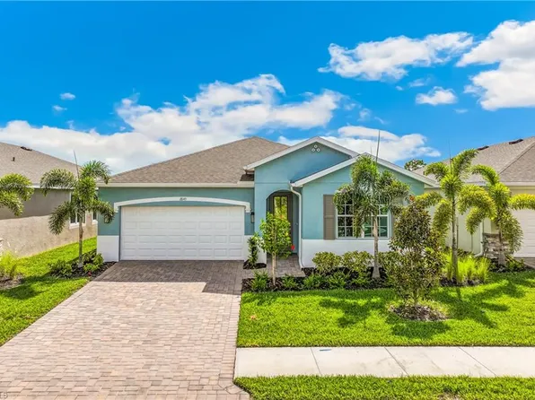 18145 LAGOON REACH LN, NORTH FORT MYERS, FL 33917