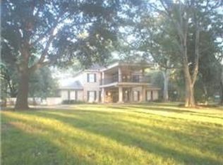 730 Hamblen Rd, Rosenberg, TX 77471