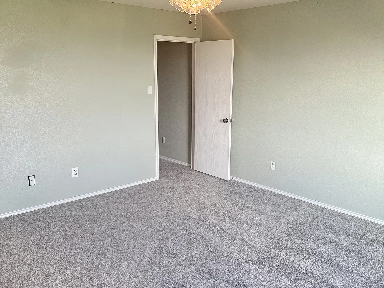 206 West Gemini Lane - 1 — Photo 2