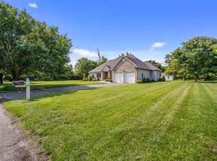 2 Clay Ct, Cape May, NJ 08204