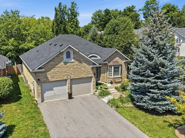 515 Birchleaf Walk, Waterloo, ON N2T 2W5