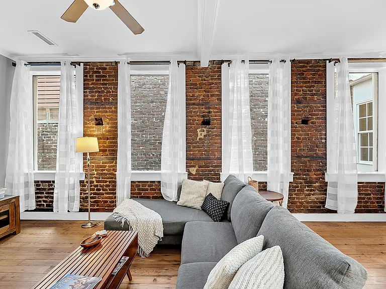 278 King St #C-1 — Photo 4