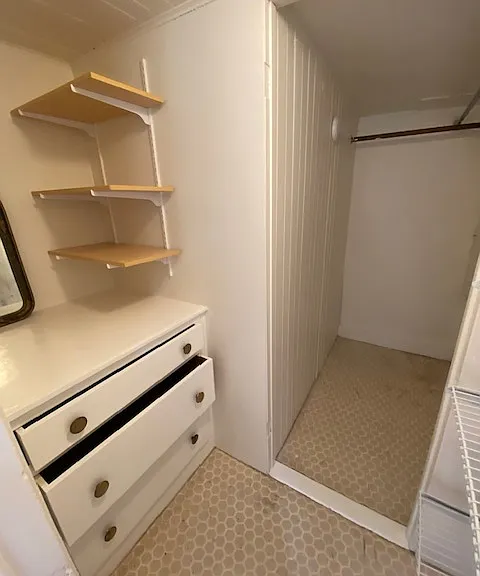 615 W Huron St #3 — Photo 8