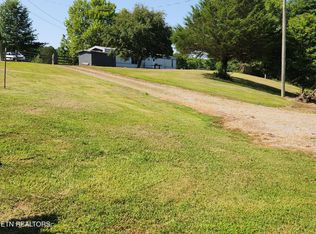 2738 Highway 39w, Athens, TN 37303