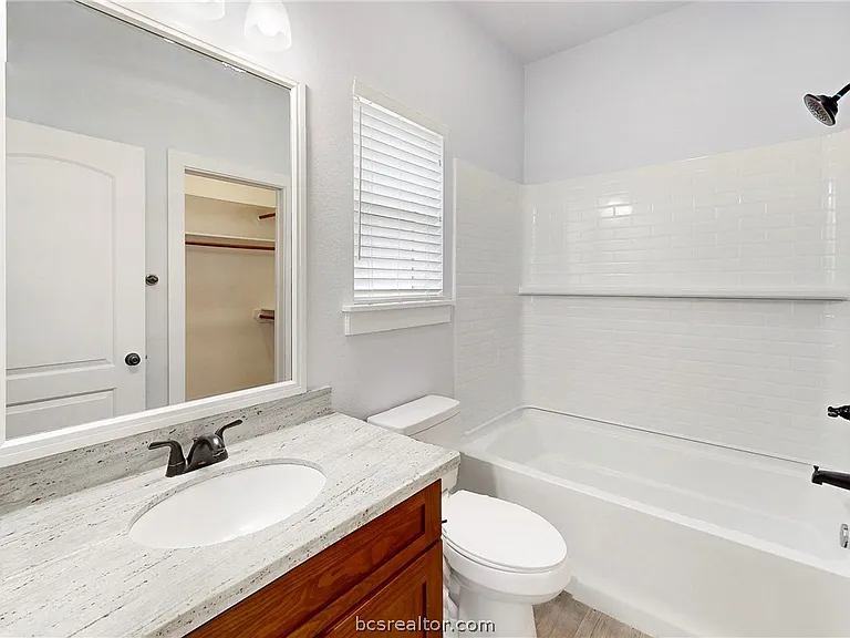 2109 Jax Dr — Photo 13