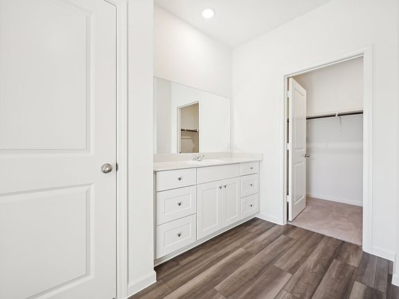 3rd image of 12737 Ranch Rd