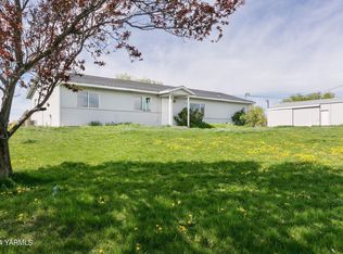 1110 Sheep Company Rd, Selah, WA 98942
