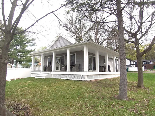 8496 Hobart St, Honeoye, NY 14471
