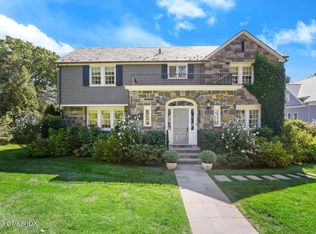 31 Evergreen Rd, Greenwich, CT 06830