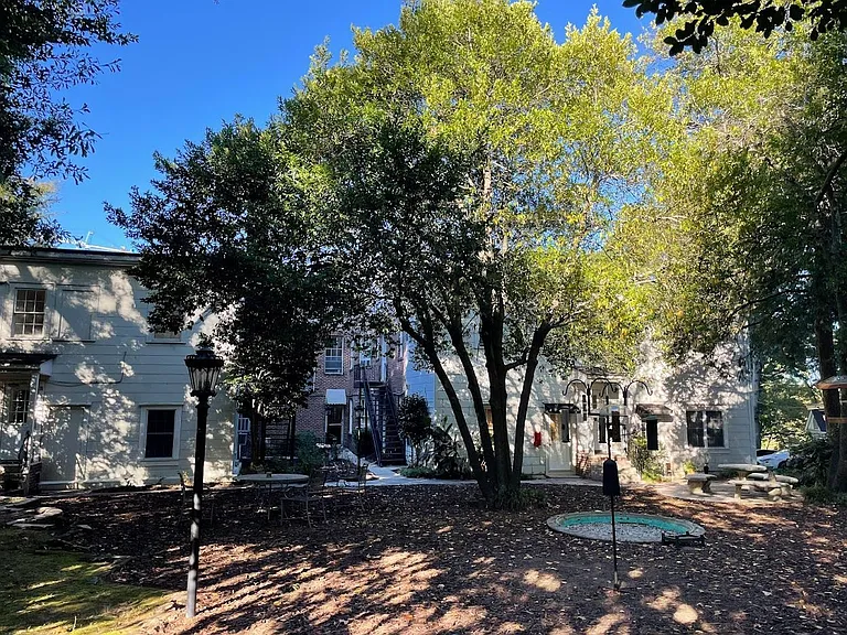 149 Peachtree Cir NE #35 — Photo 25
