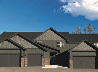 20 River Run Cir, Fraser, CO 80442