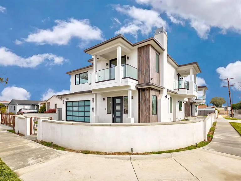 18538 Amie Ave — Photo 23
