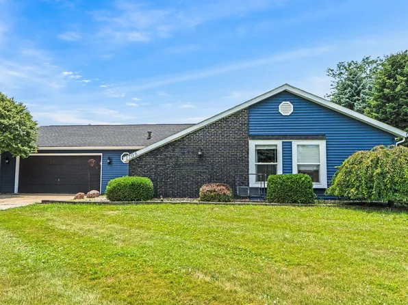 1706 Laramie Trce, Kendallville, IN 46755