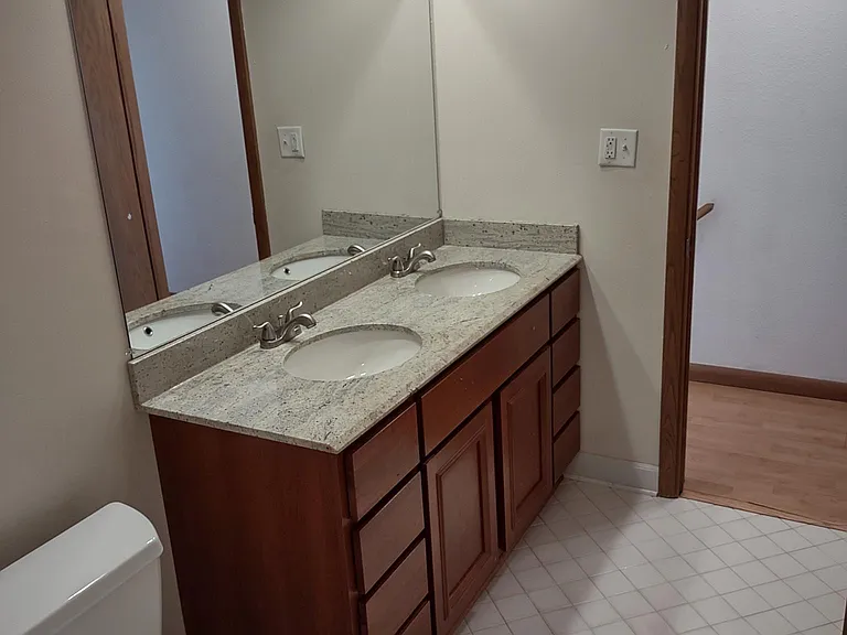 13450 Nicolet Ave — Photo 19