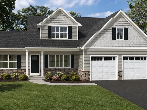 207 Ridgefield Dr, Elizabethtown, PA 17022