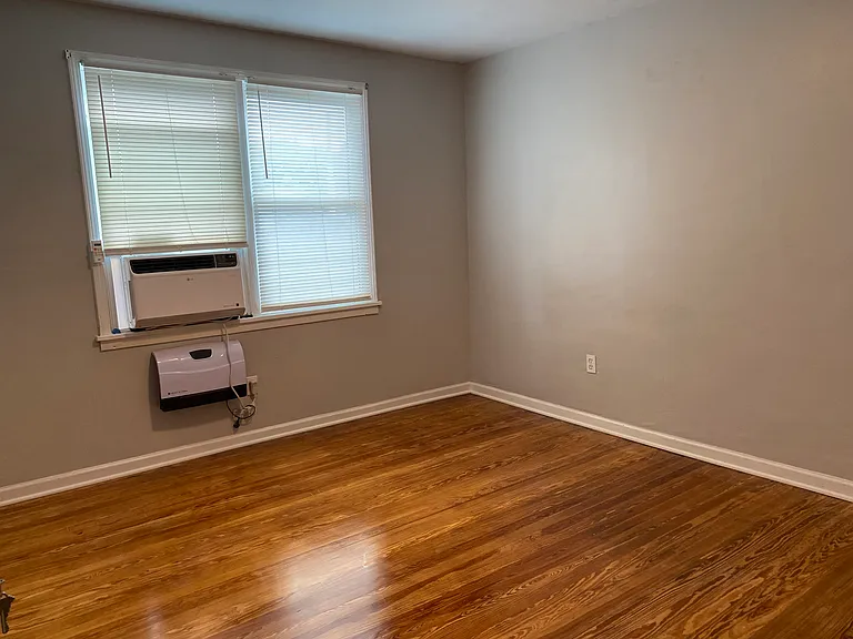 1643 Ralph David Abernathy Blvd SW #B — Photo 10