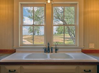 1900 Baron Rd, Rutersville, TX 78945