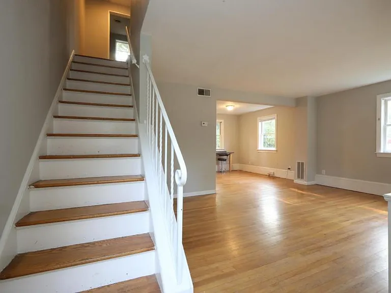 849 Bryan St — Photo 23
