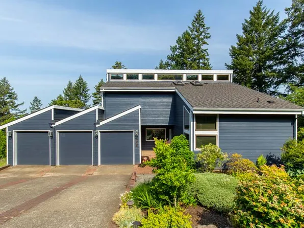 1825 Merritt Dr S, Salem, OR 97302