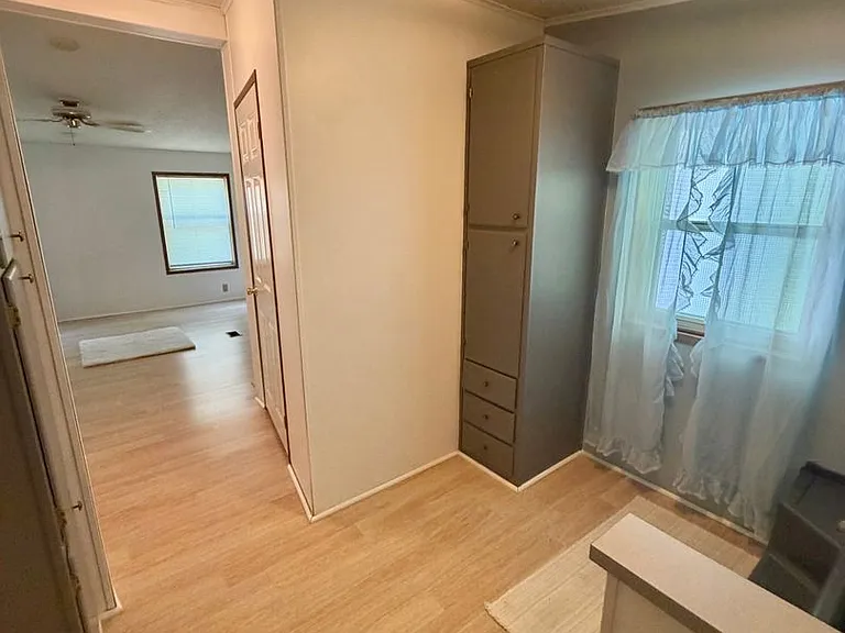 166 Smith Ln — Photo 16