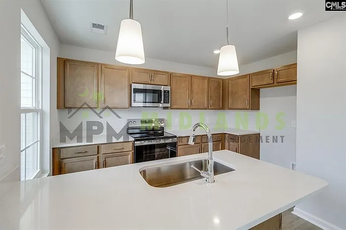 3068 Harborview Dr — Photo 8