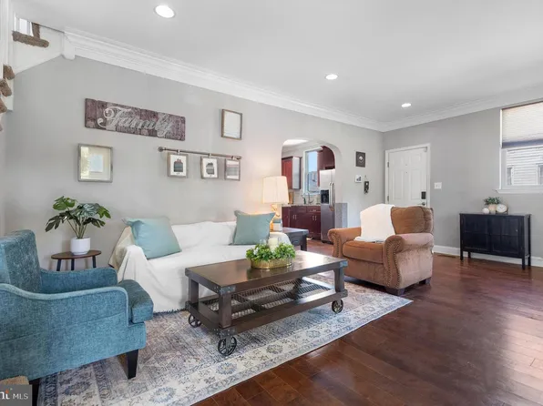 3010 Howard Park Ave, Baltimore, MD 21207