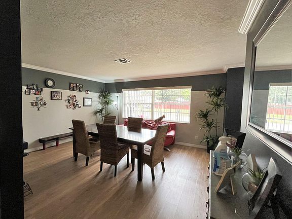 5th image of 4805 Volusia Ave
