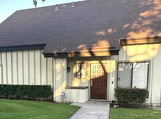 9502 Karmont Ave, South Gate, CA 90280