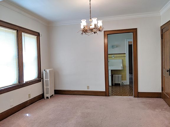 4th image of 2306 Melrose St APT 1S
