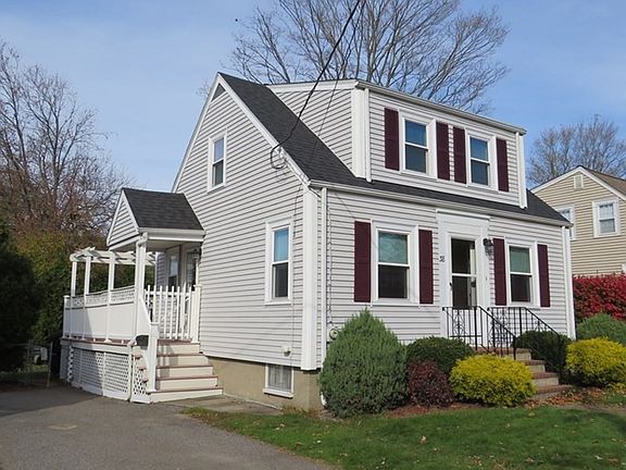 3rd image of 38 Winfield St