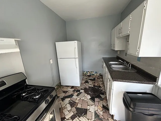 163 Saratoga Ave — Photo 7