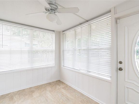 3rd image of 4704 W Tambay Ave