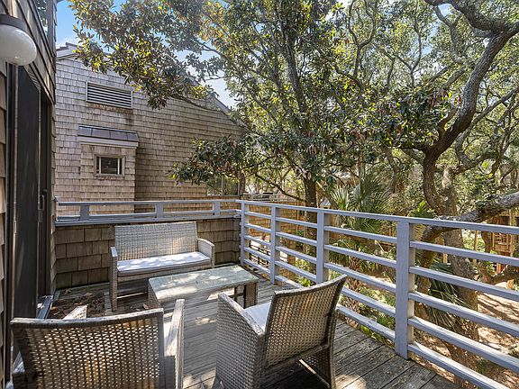3rd image of 4403 Sea Forest Dr