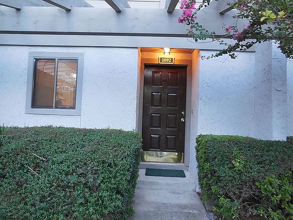 3rd image of 1092 Sea Hawk Dr N