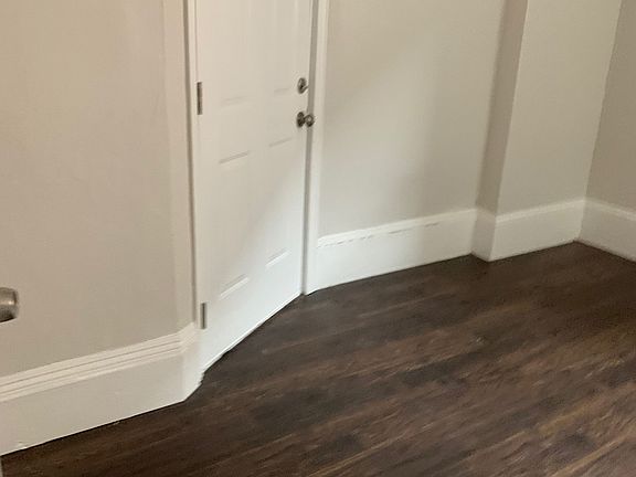 4th image of 317 5th St #323