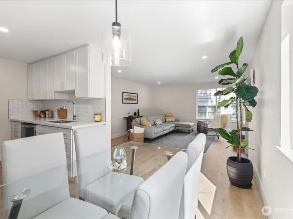 707 N 130th #B102, Seattle, WA 98133