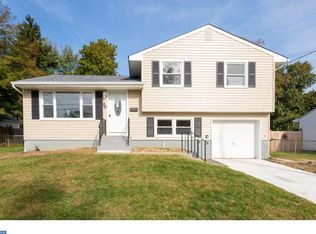 20 Sun Valley Rd, Hamilton, NJ 08690