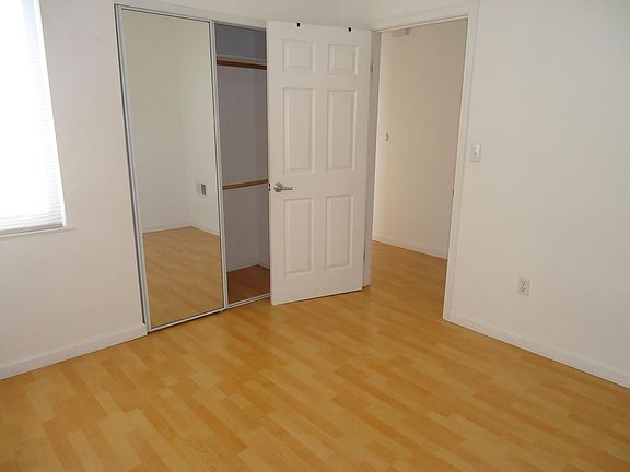 5th image of 760 6th Ave Unit 4