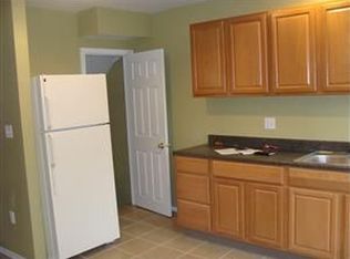 611 Cheraton Rd, Baltimore, MD 21225